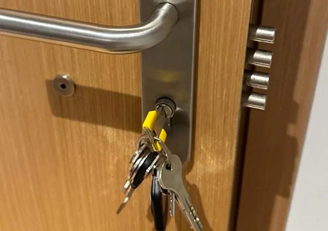 Cambiar cerradura puerta Barcelona